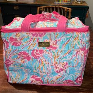 Lilly Pulitzer cooler - jellyfish print